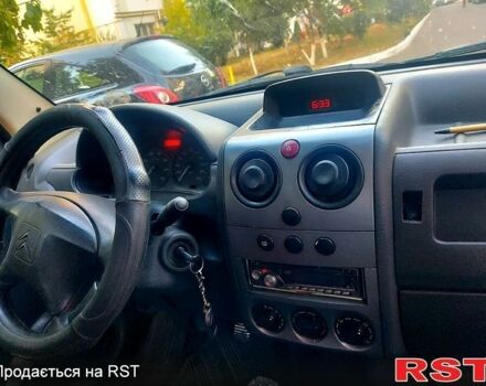 Красный Ситроен Берлинго, объемом двигателя 1.4 л и пробегом 487 тыс. км за 2300 $, фото 10 на Automoto.ua