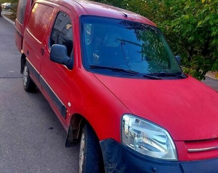 Красный Ситроен Берлинго, объемом двигателя 1.4 л и пробегом 487 тыс. км за 2300 $, фото 8 на Automoto.ua