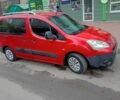 Красный Ситроен Берлинго, объемом двигателя 1.6 л и пробегом 250 тыс. км за 4500 $, фото 5 на Automoto.ua