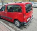 Красный Ситроен Берлинго, объемом двигателя 1.6 л и пробегом 250 тыс. км за 4500 $, фото 2 на Automoto.ua