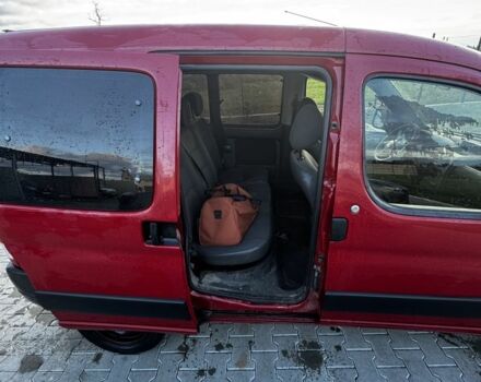 Красный Ситроен Берлинго, объемом двигателя 1.4 л и пробегом 360 тыс. км за 2550 $, фото 4 на Automoto.ua