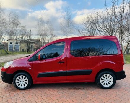 Красный Ситроен Берлинго, объемом двигателя 1.6 л и пробегом 87 тыс. км за 8300 $, фото 2 на Automoto.ua