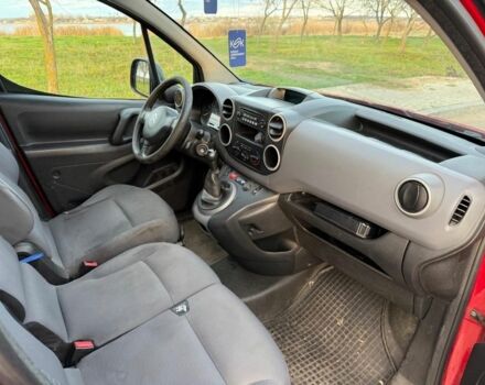 Червоний Сітроен Берлінго, об'ємом двигуна 1.6 л та пробігом 190 тис. км за 3200 $, фото 11 на Automoto.ua