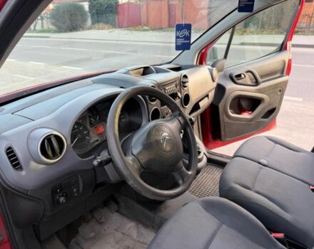 Червоний Сітроен Берлінго, об'ємом двигуна 1.6 л та пробігом 190 тис. км за 3200 $, фото 10 на Automoto.ua