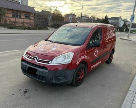 Червоний Сітроен Берлінго, об'ємом двигуна 1.6 л та пробігом 190 тис. км за 3200 $, фото 2 на Automoto.ua