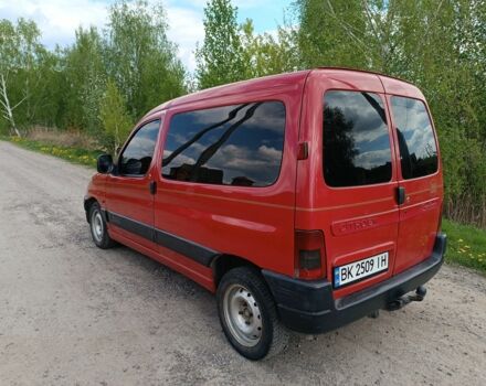 Красный Ситроен Берлинго, объемом двигателя 1.9 л и пробегом 350 тыс. км за 2400 $, фото 3 на Automoto.ua