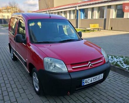 Красный Ситроен Берлинго, объемом двигателя 1.9 л и пробегом 300 тыс. км за 3550 $, фото 9 на Automoto.ua