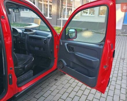 Красный Ситроен Берлинго, объемом двигателя 1.9 л и пробегом 300 тыс. км за 3550 $, фото 22 на Automoto.ua