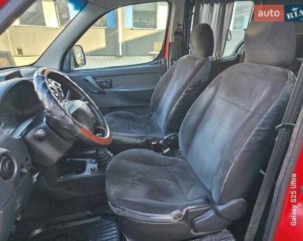 Красный Ситроен Берлинго, объемом двигателя 1.9 л и пробегом 300 тыс. км за 3550 $, фото 29 на Automoto.ua