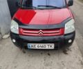 Червоний Сітроен Берлінго, об'ємом двигуна 1.9 л та пробігом 331 тис. км за 3700 $, фото 1 на Automoto.ua