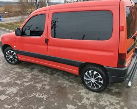 Красный Ситроен Берлинго, объемом двигателя 1.87 л и пробегом 200 тыс. км за 3800 $, фото 8 на Automoto.ua