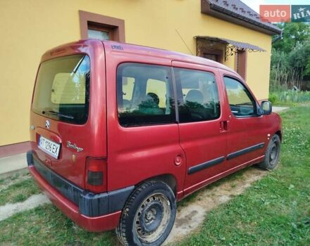 Красный Ситроен Берлинго, объемом двигателя 1.6 л и пробегом 290 тыс. км за 3500 $, фото 16 на Automoto.ua