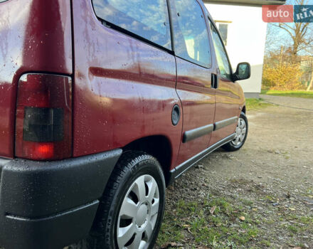 Червоний Сітроен Берлінго, об'ємом двигуна 1.87 л та пробігом 360 тис. км за 2999 $, фото 6 на Automoto.ua