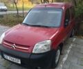 Красный Ситроен Берлинго, объемом двигателя 2 л и пробегом 330 тыс. км за 4000 $, фото 1 на Automoto.ua
