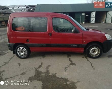 Червоний Сітроен Берлінго, об'ємом двигуна 1.87 л та пробігом 280 тис. км за 2700 $, фото 1 на Automoto.ua