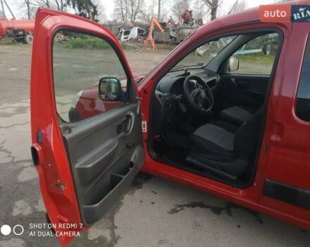 Червоний Сітроен Берлінго, об'ємом двигуна 1.87 л та пробігом 280 тис. км за 2700 $, фото 5 на Automoto.ua