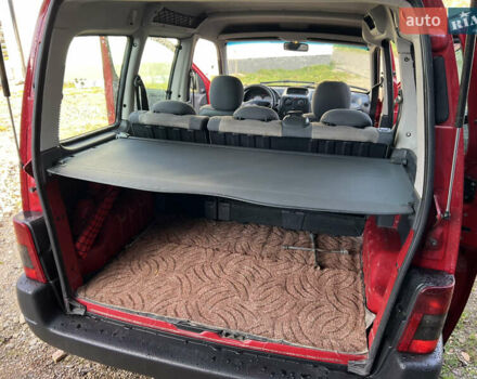 Червоний Сітроен Берлінго, об'ємом двигуна 1.87 л та пробігом 360 тис. км за 2999 $, фото 15 на Automoto.ua