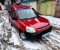 Красный Ситроен Берлинго, объемом двигателя 1.87 л и пробегом 350 тыс. км за 3250 $, фото 1 на Automoto.ua