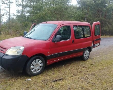 Красный Ситроен Берлинго, объемом двигателя 1.9 л и пробегом 500 тыс. км за 1600 $, фото 7 на Automoto.ua