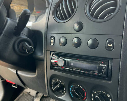 Червоний Сітроен Берлінго, об'ємом двигуна 1.87 л та пробігом 360 тис. км за 2999 $, фото 13 на Automoto.ua