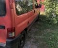Красный Ситроен Берлинго, объемом двигателя 1.6 л и пробегом 310 тыс. км за 3500 $, фото 2 на Automoto.ua