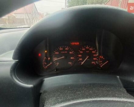 Красный Ситроен Берлинго, объемом двигателя 1.6 л и пробегом 300 тыс. км за 3300 $, фото 12 на Automoto.ua