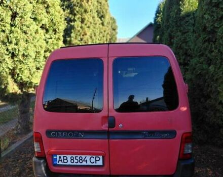 Красный Ситроен Берлинго, объемом двигателя 1.56 л и пробегом 300 тыс. км за 3800 $, фото 18 на Automoto.ua