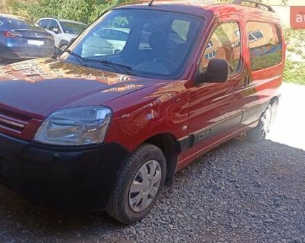 Красный Ситроен Берлинго, объемом двигателя 1.4 л и пробегом 207 тыс. км за 3550 $, фото 12 на Automoto.ua