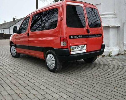Красный Ситроен Берлинго, объемом двигателя 1.6 л и пробегом 220 тыс. км за 3450 $, фото 13 на Automoto.ua