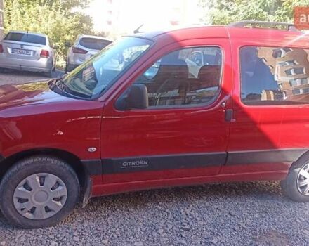Красный Ситроен Берлинго, объемом двигателя 1.4 л и пробегом 207 тыс. км за 3550 $, фото 10 на Automoto.ua