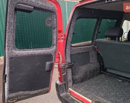 Красный Ситроен Берлинго, объемом двигателя 1.6 л и пробегом 204 тыс. км за 3850 $, фото 48 на Automoto.ua