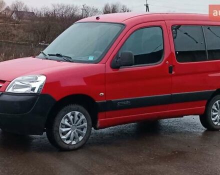 Красный Ситроен Берлинго, объемом двигателя 1.6 л и пробегом 204 тыс. км за 3850 $, фото 11 на Automoto.ua