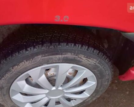 Красный Ситроен Берлинго, объемом двигателя 1.6 л и пробегом 204 тыс. км за 3850 $, фото 65 на Automoto.ua