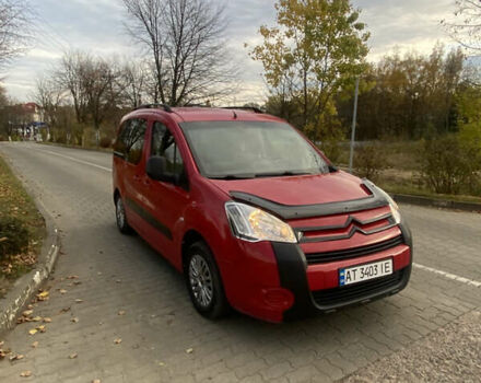 Червоний Сітроен Берлінго, об'ємом двигуна 1.56 л та пробігом 255 тис. км за 6000 $, фото 2 на Automoto.ua