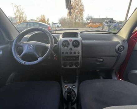 Красный Ситроен Берлинго, объемом двигателя 1.6 л и пробегом 245 тыс. км за 4999 $, фото 10 на Automoto.ua