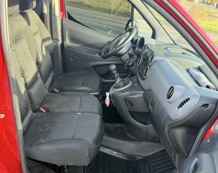 Сітроен Берлінго 2008 у Умани на Automoto.ua Червоний Сітроен Берлінго, об'ємом двигуна 1.6 л та пробігом 250 тис. км за 4700 $, фото 9 на Automoto.ua