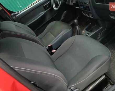 Красный Ситроен Берлинго, объемом двигателя 1.6 л и пробегом 204 тыс. км за 3850 $, фото 58 на Automoto.ua