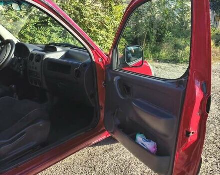 Красный Ситроен Берлинго, объемом двигателя 1.56 л и пробегом 243 тыс. км за 4800 $, фото 10 на Automoto.ua