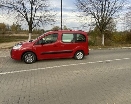 Красный Ситроен Берлинго, объемом двигателя 1.6 л и пробегом 255 тыс. км за 6000 $, фото 5 на Automoto.ua