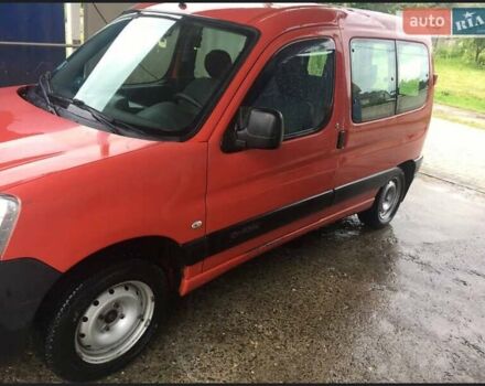 Червоний Сітроен Берлінго, об'ємом двигуна 1.56 л та пробігом 286 тис. км за 3200 $, фото 2 на Automoto.ua
