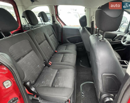 Красный Ситроен Берлинго, объемом двигателя 1.56 л и пробегом 238 тыс. км за 6700 $, фото 19 на Automoto.ua