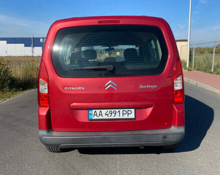Красный Ситроен Берлинго, объемом двигателя 1.6 л и пробегом 214 тыс. км за 5500 $, фото 2 на Automoto.ua