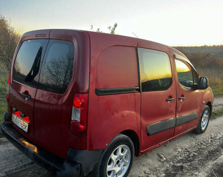 Красный Ситроен Берлинго, объемом двигателя 1.6 л и пробегом 286 тыс. км за 3850 $, фото 3 на Automoto.ua