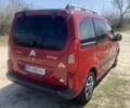 Красный Ситроен Берлинго, объемом двигателя 1.6 л и пробегом 306 тыс. км за 6700 $, фото 1 на Automoto.ua