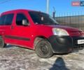 Красный Ситроен Берлинго, объемом двигателя 1.36 л и пробегом 299 тыс. км за 4990 $, фото 1 на Automoto.ua