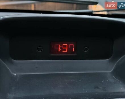 Красный Ситроен Берлинго, объемом двигателя 1.36 л и пробегом 299 тыс. км за 4990 $, фото 14 на Automoto.ua