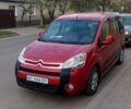 Красный Ситроен Берлинго, объемом двигателя 1.56 л и пробегом 420 тыс. км за 5000 $, фото 1 на Automoto.ua
