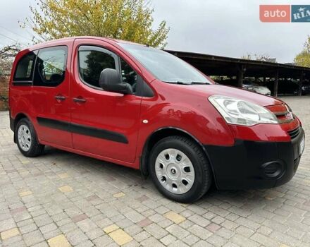 Красный Ситроен Берлинго, объемом двигателя 1.56 л и пробегом 250 тыс. км за 7500 $, фото 2 на Automoto.ua