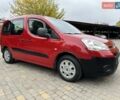 Красный Ситроен Берлинго, объемом двигателя 1.56 л и пробегом 250 тыс. км за 7500 $, фото 2 на Automoto.ua