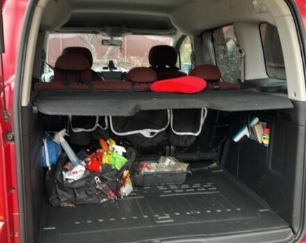 Красный Ситроен Берлинго, объемом двигателя 1.6 л и пробегом 236 тыс. км за 6700 $, фото 4 на Automoto.ua